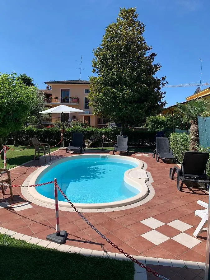 Couette-café B&B Sandra Sirmione Italie
