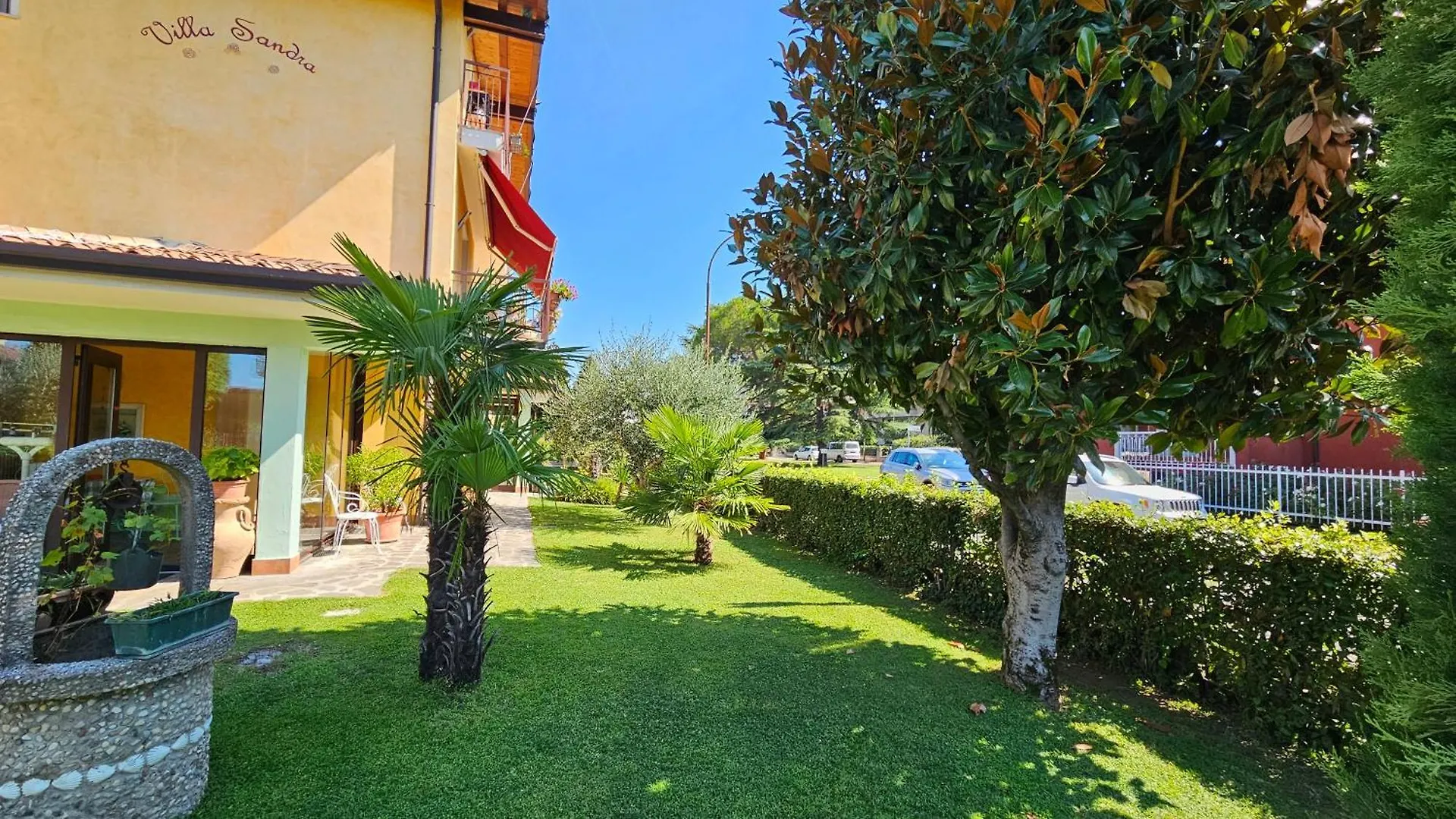 B&B Sandra Sirmione Couette-café
