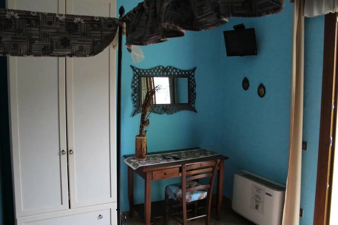 B&B Sandra Sirmione Couette-café