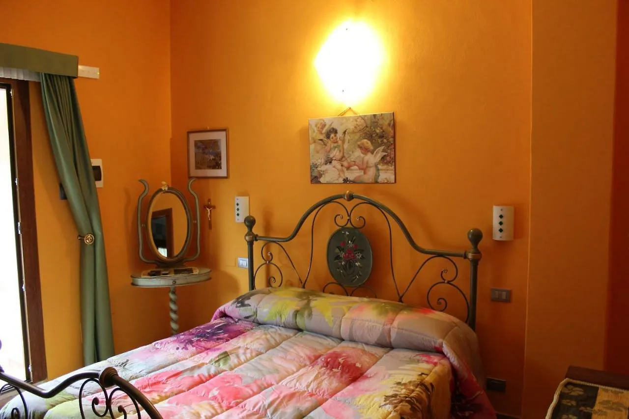 B&B Sandra Sirmione Italie